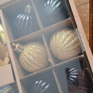 New in Box Wondershop Gold and Black Ornament Set Shatter Resistant